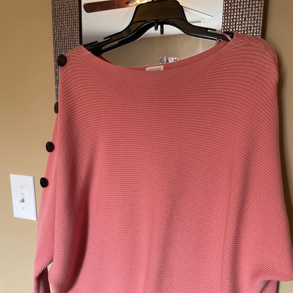 Women’s Greige Bating sweater size M
